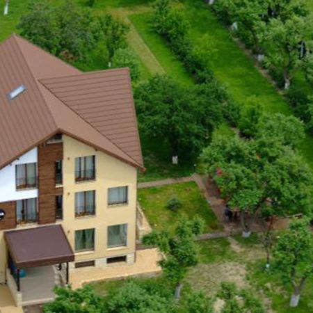 Отель Stupina Брашов Экстерьер фото